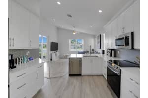 8134 Via Bolzano, Lake Worth, FL 33467 Sold 07/19/24