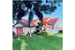 7756 Lexington Club Boulevard B, Delray Beach, FL 33446 Sold 09/06/24