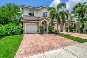 4402 Regal Court, Delray Beach, FL 33445 Sold 08/27/24