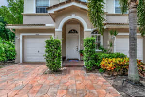 4402 Regal Court, Delray Beach, FL 33445 Sold 08/27/24