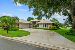 6780 SE Winged Foot Drive, Stuart, FL 34997 Sold 09/30/24