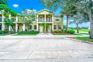2121 SE Glen Ridge Drive, Port Saint Lucie, FL 34952 Sold 08/07/24