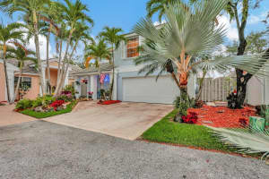 22 Governors Court, Palm Beach Gardens, FL 33418 Sold 10/01/24