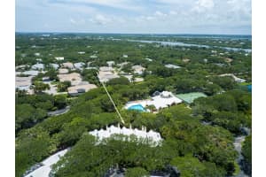 1304 Coral Park Lane 102, Vero Beach, FL 32963 Sold 12/30/24