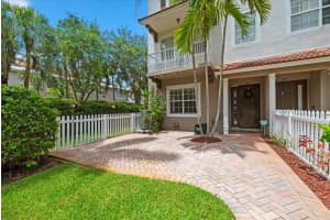 124 Ocean Cay Way, Hypoluxo, FL 33462 Sold 10/15/24