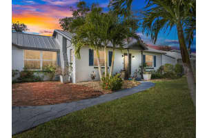 1949 36 Avenue, Vero Beach, FL 32960 Sold 10/23/24