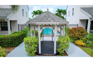 12554 Westhampton Circle E, Wellington, FL 33414 Sold 10/11/24