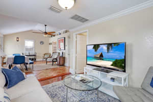 110 Euclid Boulevard, Lantana, FL 33462 Sold 09/27/24