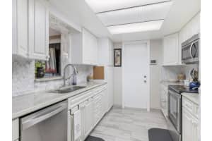 7507 Santa Rosa Parkway, Fort Pierce, FL 34951 Sold 09/27/24