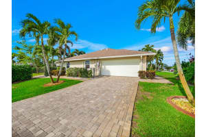 3268 SE Pinto Street, Port Saint Lucie, FL 34984 Sold 11/25/24
