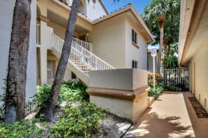10204 Glenmoor Drive, West Palm Beach, FL 33409 Sold 09/27/24