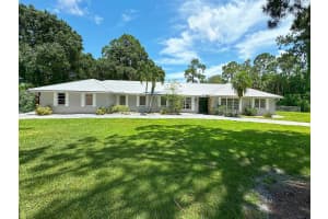 286 31st Avenue SW, Vero Beach, FL 32968 Sold 09/16/24