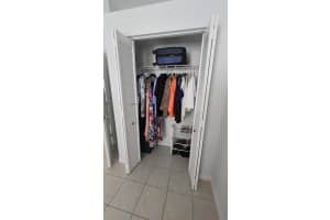 1011 Salmon Isle, Greenacres, FL 33413 Sold 09/17/24