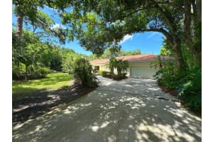 256 31st Avenue SW, Vero Beach, FL 32968 Sold 08/22/24
