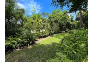 256 31st Avenue SW, Vero Beach, FL 32968 Sold 08/22/24