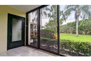 312 Knotty Pine Circle C-1, Greenacres, FL 33463 Sold 12/27/24