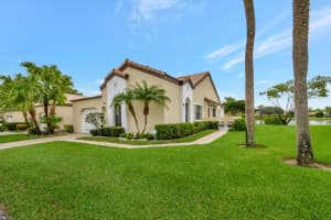 8261 Waterline Drive, Boynton Beach, FL 33472 Sold 10/18/24
