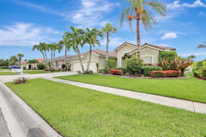 9265 Olmstead Drive, Lake Worth, FL 33467 Sold 09/30/24