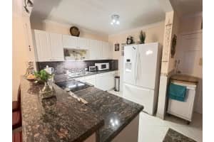 2615 Garden Drive N 111, Lake Worth, FL 33461 Sold 01/28/25