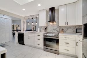 5249 Bolero Circle, Delray Beach, FL 33484 Sold 08/09/24