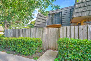 402 4th Way, West Palm Beach, FL 33407 Sold 09/17/24