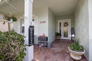 175 NW Swann Mill Circle, Port Saint Lucie, FL 34986 Sold 09/27/24