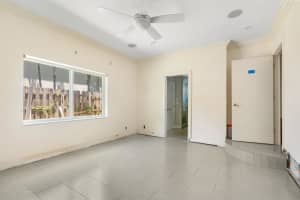 2725 NE 25 Street, Fort Lauderdale, FL 33305 Sold 09/18/24