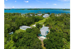 3233 N Indian River Drive, Fort Pierce, FL 34946 Sold 12/20/24