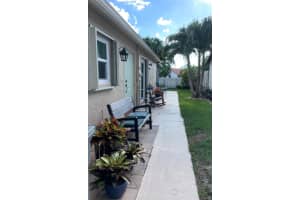 5558 Mirror Lakes Boulevard, Boynton Beach, FL 33472 Sold 08/20/24