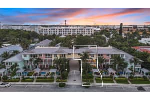 132 Marine Way, Delray Beach, FL 33483 Sold 12/23/24