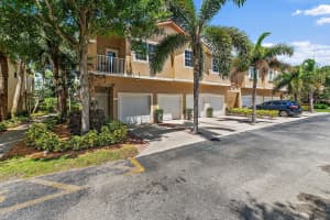 117 Lighthouse Circle C, Tequesta, FL 33469 Sold 08/19/24