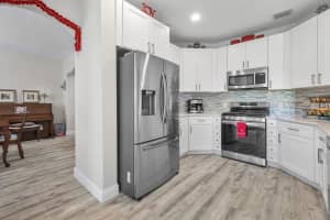 10656 Old Hammock Way, Wellington, FL 33414 Sold 08/07/24