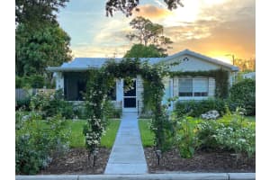 501 S Palmway, Lake Worth Beach, FL 33460 Sold 09/05/25