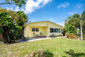 2115 NE Arch Street, Jensen Beach, FL 34957 Sold 10/08/24
