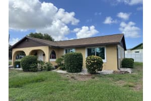 116 Yucatan Drive, Palm Springs, FL 33461 Sold 12/11/24