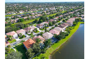 5430 Meadows Edge Drive, Lake Worth, FL 33463 Sold 08/12/24