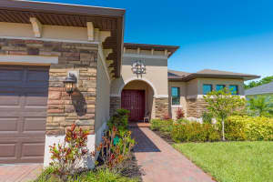 6379 Arcadia Square, Vero Beach, FL 32966 Sold 08/26/24