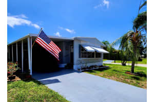 2 Toreador, Port Saint Lucie, FL 34952 Sold 09/09/24