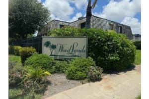 318 Woodland Road, Palm Springs, FL 33461 Sold 03/21/25