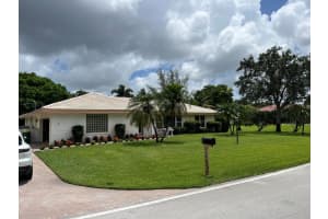 11941 Tara Drive, Plantation, FL 33325 Sold 08/14/24