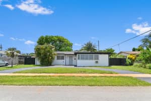 133 N 12th Place, Lantana, FL 33462 Sold 11/18/24
