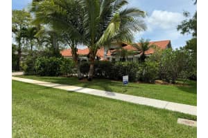 13525 Brixham Street, Wellington, FL 33414 Sold 03/04/25
