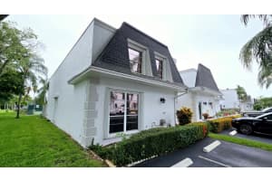 901 NE 27th Avenue, Hallandale Beach, FL 33009 Sold 09/30/24