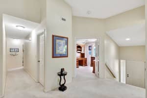 18 Lexington Lane W E, Palm Beach Gardens, FL 33418 Sold 11/12/24