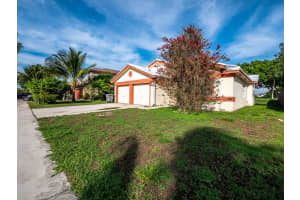 8676 Tourmaline Boulevard, Boynton Beach, FL 33472 Sold 08/02/24