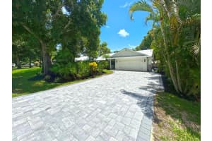 1344 33rd Avenue SW, Vero Beach, FL 32968 Sold 09/30/24
