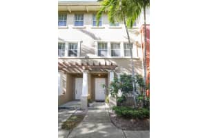 410 Amador Lane 5, West Palm Beach, FL 33401 Sold 10/21/24