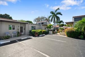 2580 Boundbrook Boulevard 109, West Palm Beach, FL 33406 Sold 11/15/24