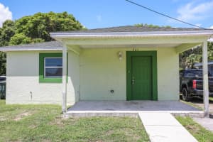 701 N 17th Street, Fort Pierce, FL 34950 Sold 09/19/24