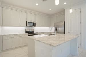 24060 SW Firenze Way, Port Saint Lucie, FL 34986 - MLS#R10998468